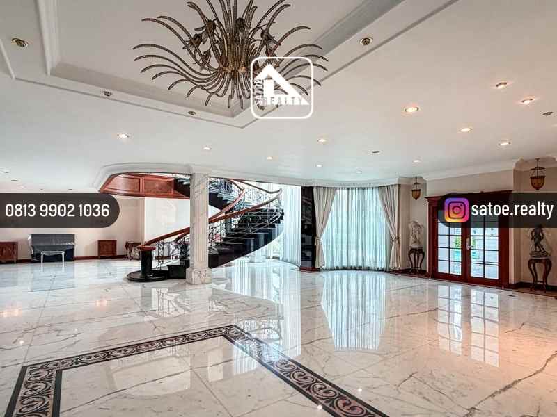 rumah mewah di lokasi premium pondok indak bukit golf