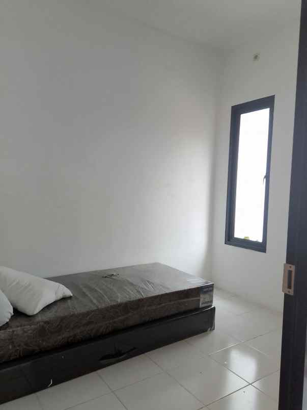rumah minimalis berkualitas akses dekat gdc