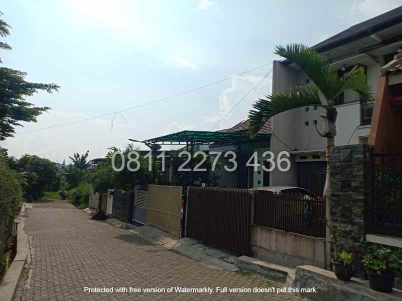 rumah minimalis di komp bukit sariwangi hdp selatan