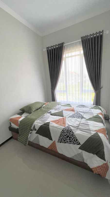 rumah minimalis lokasi strategis dekat unikama