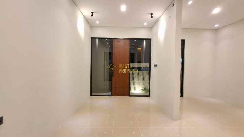 rumah modern 13 menit dari kampus uii jakal