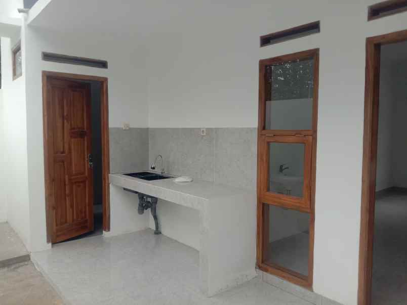 rumah modern 3 kamar tidur di pakuhaji bandung barat