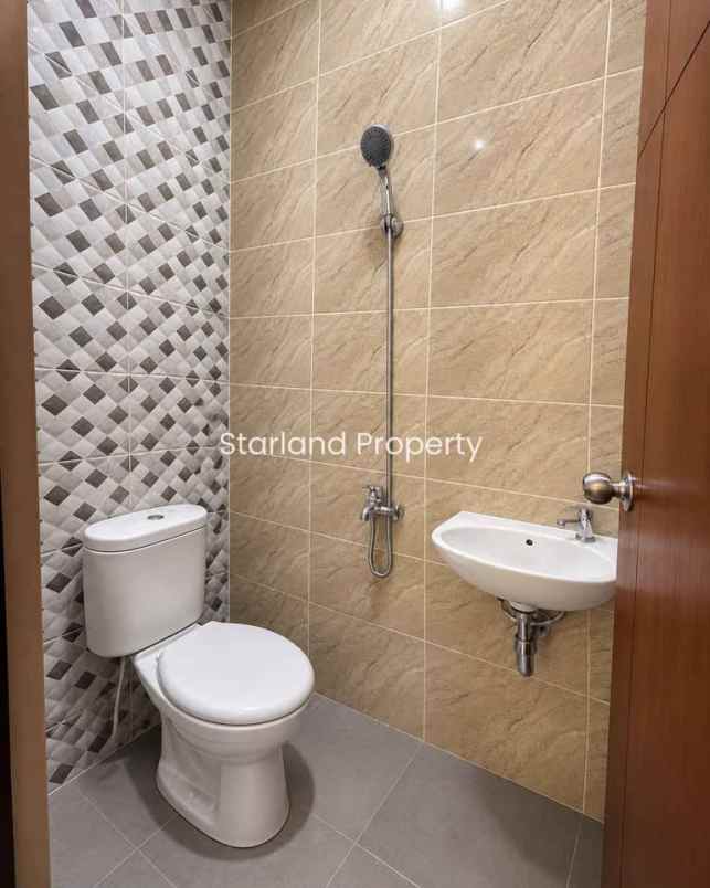 rumah modern tropical siap huni