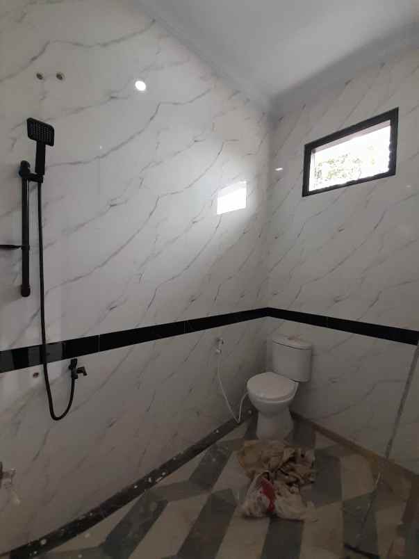 rumah murah dekat dengan toll brigif jagakarsa