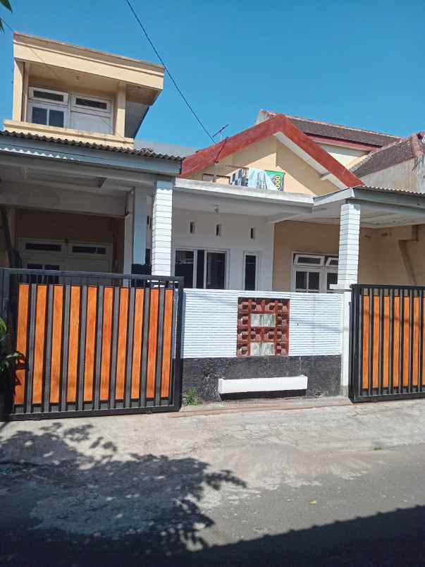 rumah murah di bumiayu malang madewo apples