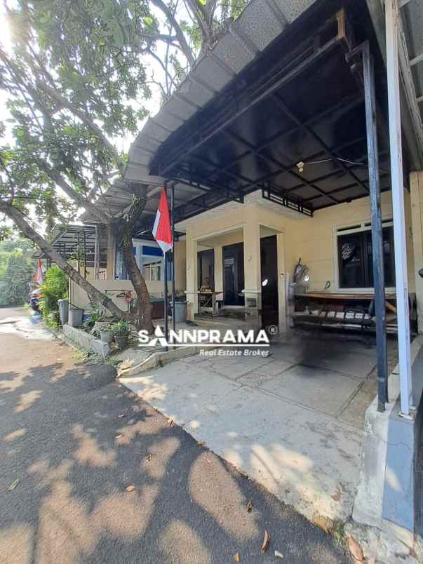 rumah murah strategis dekat kampus ui dan tol kukusan