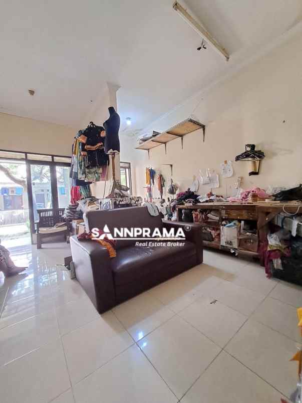 rumah murah strategis dekat kampus ui dan tol kukusan