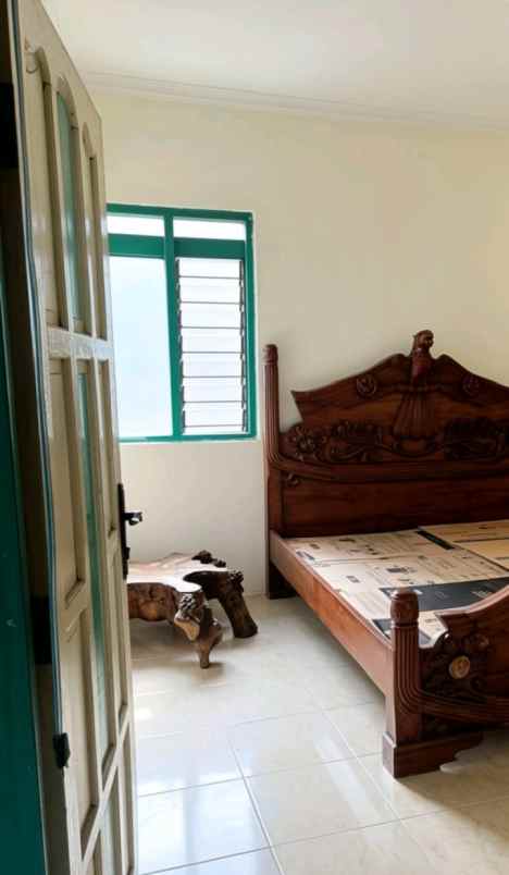 rumah penataran manyaran semarang barat