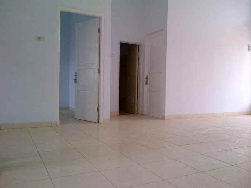 rumah perumahan victoria park jl