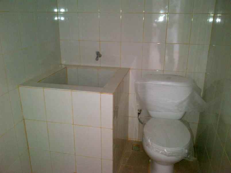 rumah perumahan victoria park jl