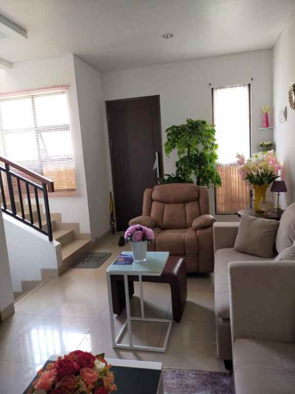 rumah re martadinata pondok cabe