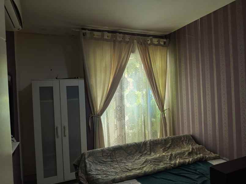rumah rp1 5 m di kompleks elit ada waterpark