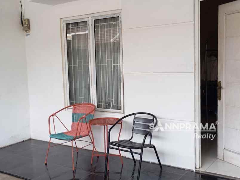 rumah second dalam cluster di jatimulya depok