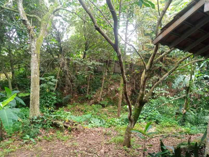 rumah second hitung tanah luas di bedahan depok