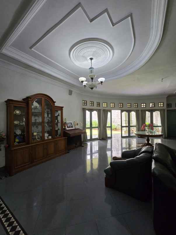 rumah second non komplek di pondok kelapa jaktim