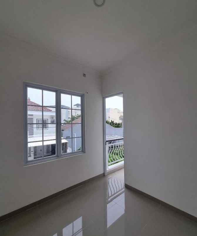 rumah siap huni depok dijual dekat d mall