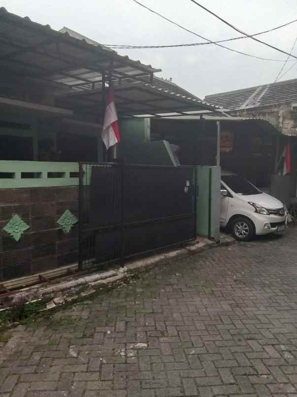 rumah siap huni di cluster puri kencana poris cipondoh