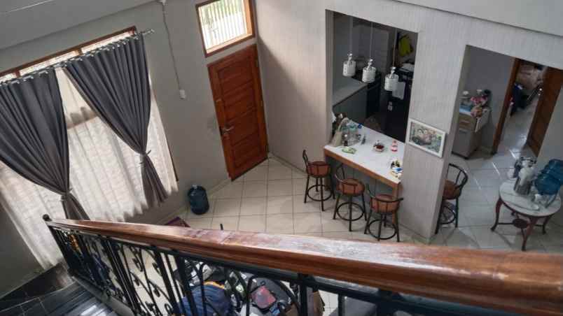 rumah siap huni terawat di soekarno hata kota bandung