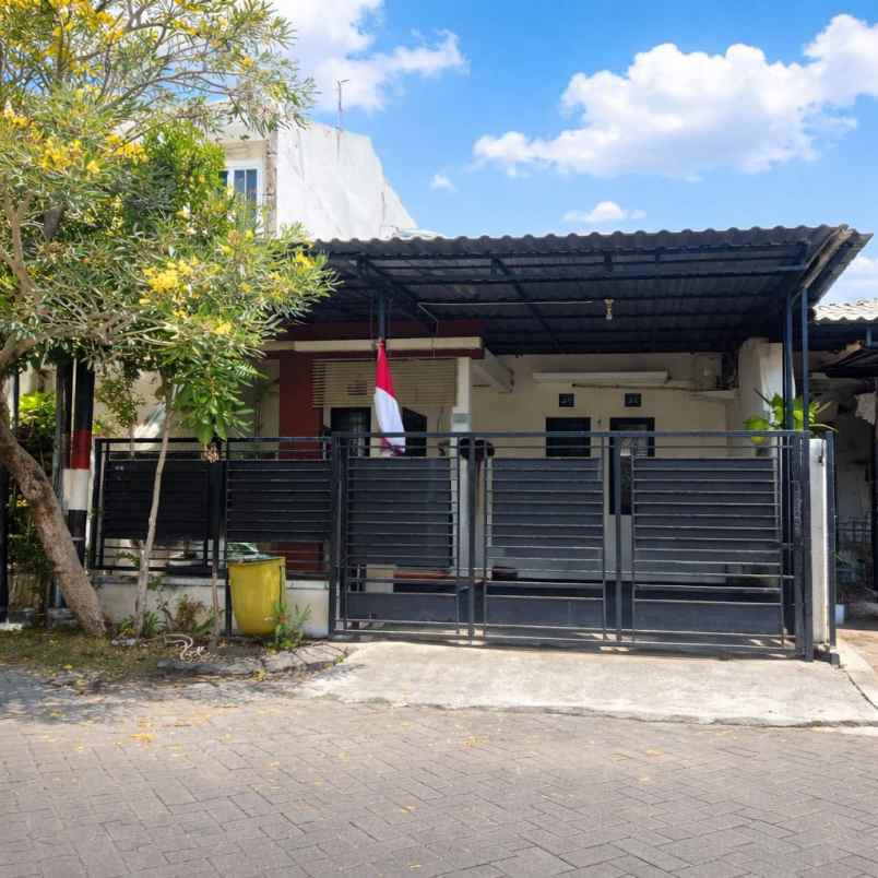 rumah sukolilo dian regency i sudah renov