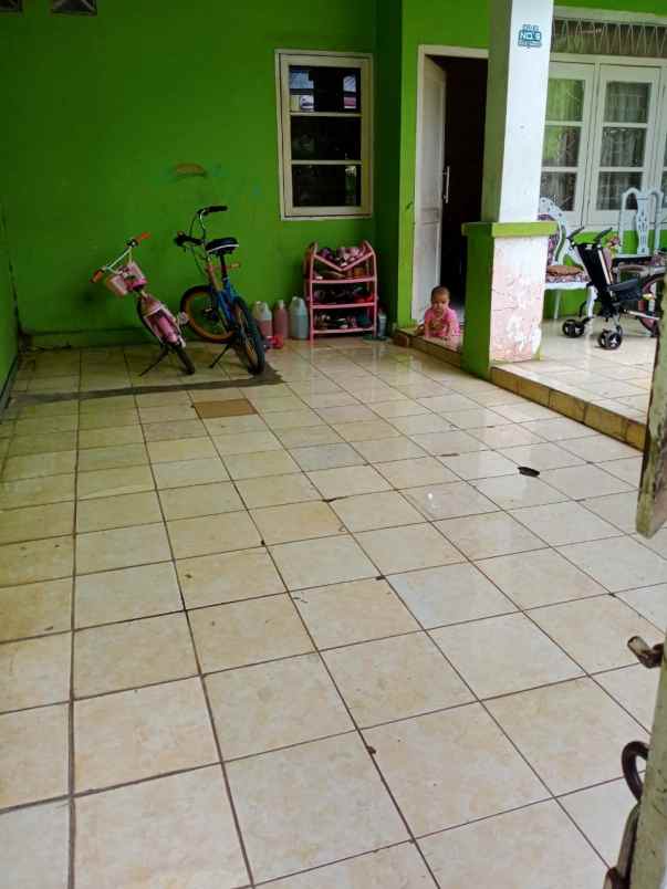 rumah villa nusa indah 3 bojong