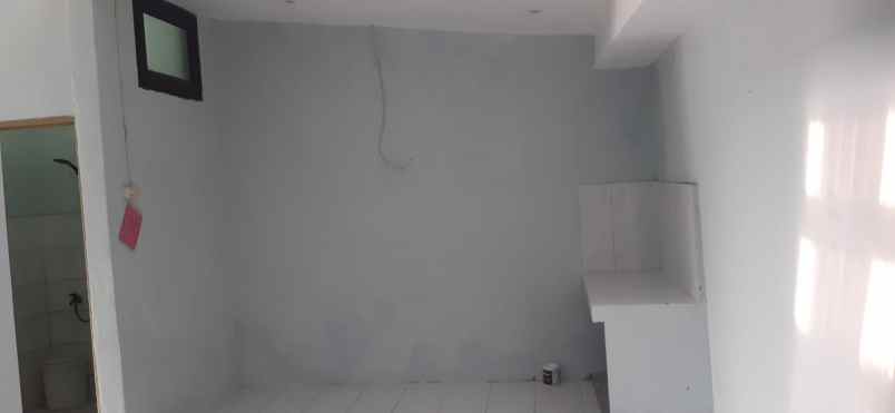 rumah wiguna rungkut surabaya