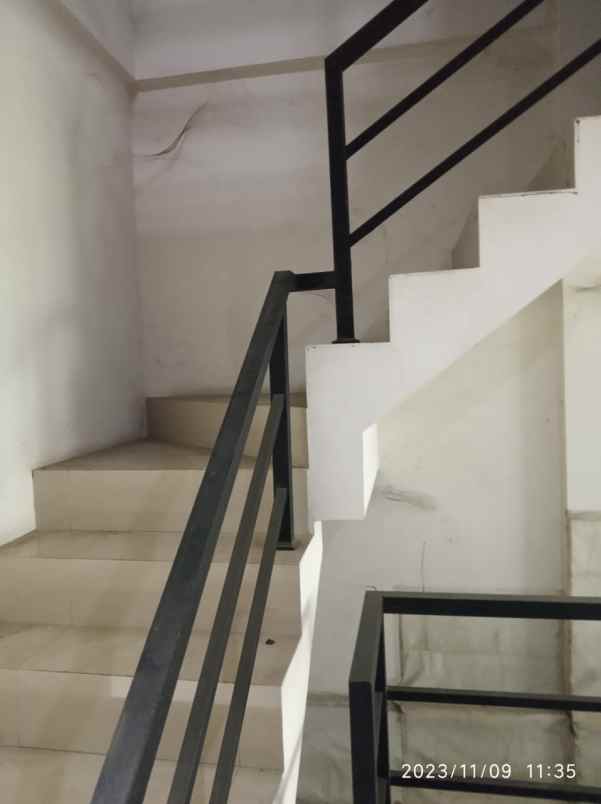 sewa ruko green ville duri kepa jak bar