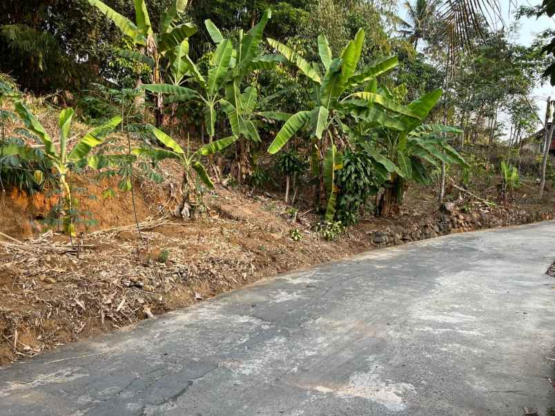 tanah 300 juta siap bangun matesih karanganyar