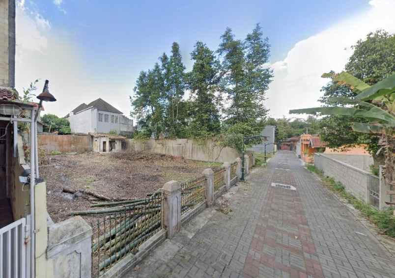 tanah cocok kos 50 meter jl pandanaran