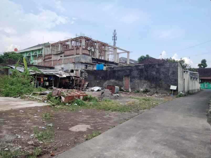 tanah gg merdeka pakuncen