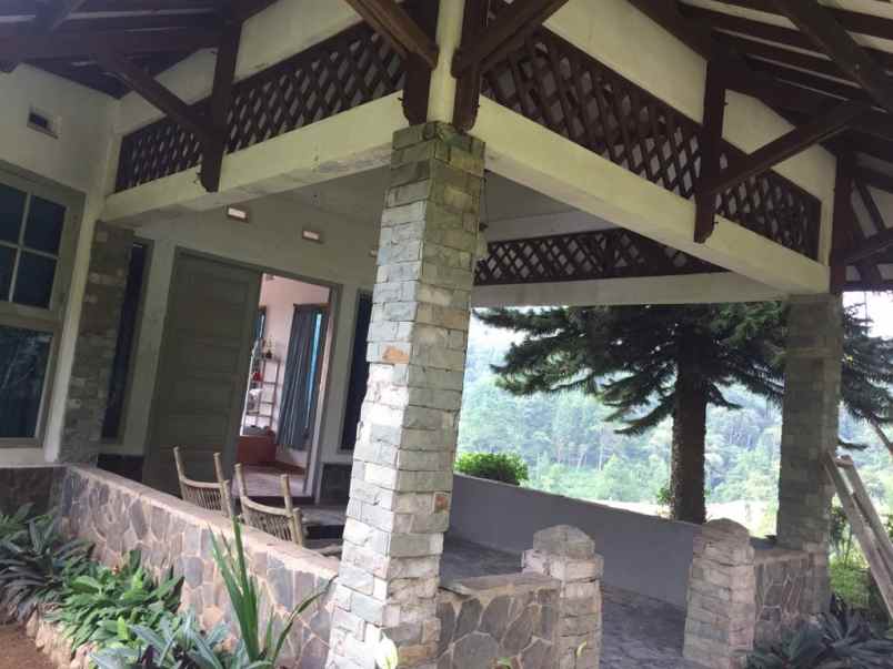 01 dijual villa cngik di panca wati ciawi bogor