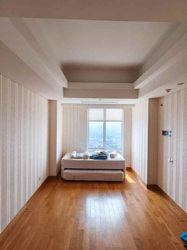 apartemen dijual one east residence kertajaya indah