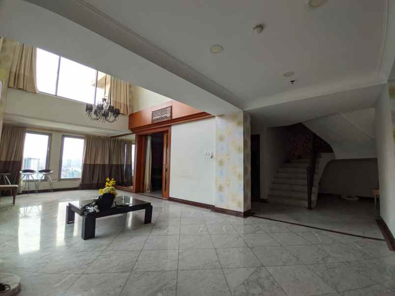 apartemen jln senen raya jakarta pusat