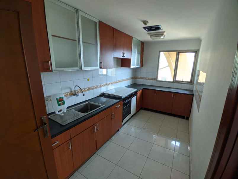 apartemen jln senen raya jakarta pusat