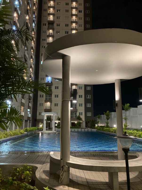 apartemen puncak dharmahusada dekat lift furnish