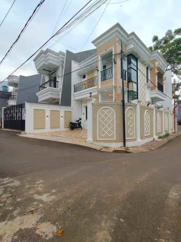 brand new house modern classic di jagakarsa jaksel