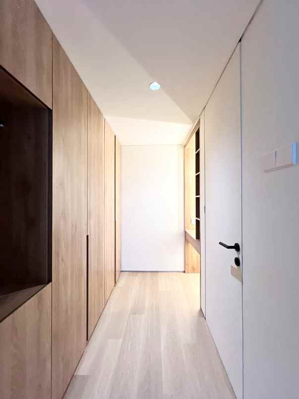 dekat mrt fatmawati rumah 3lt cinere estate siap huni