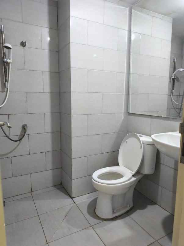 dijual apartemen anderson pakuwon indah