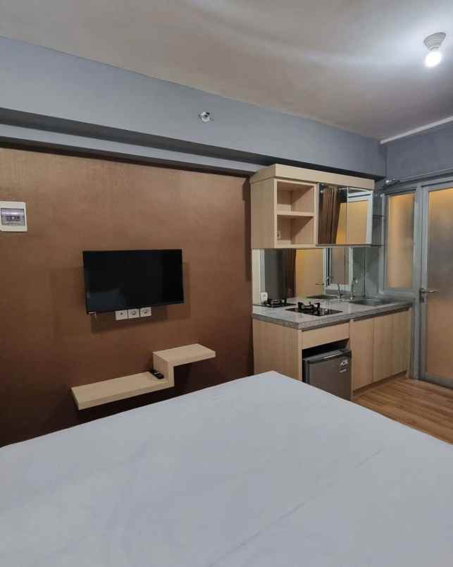 dijual apartemen educity stanford
