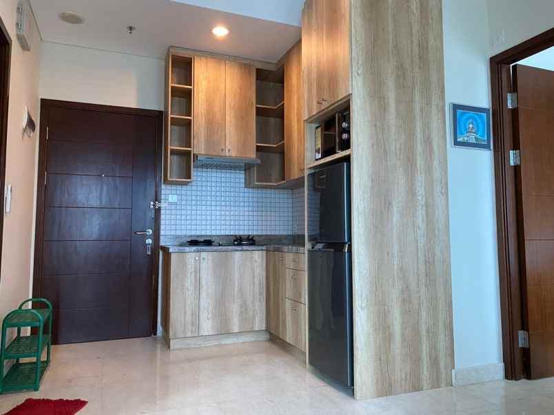 dijual apartemen salemba