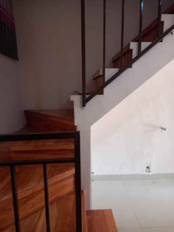 dijual cepat perumahan diamond golden