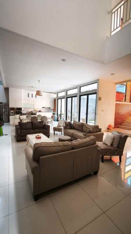 dijual cepat rumah di kemang pratama 1 bekasi