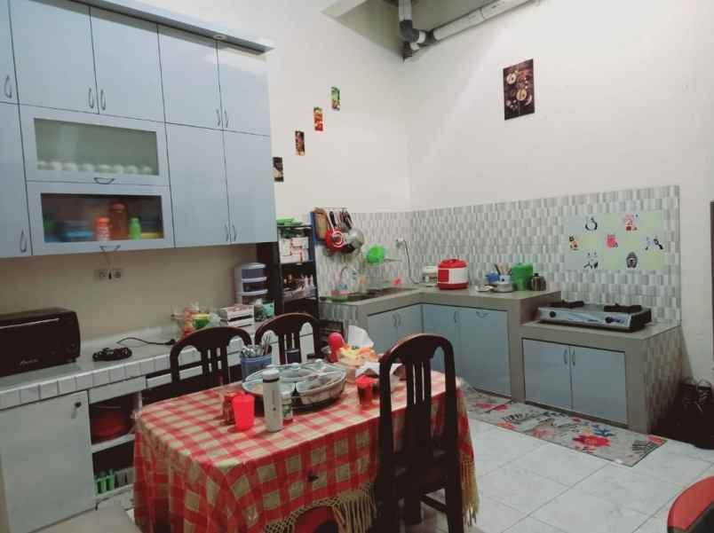 dijual cepat rumah di lenteng agung jakarta selatan