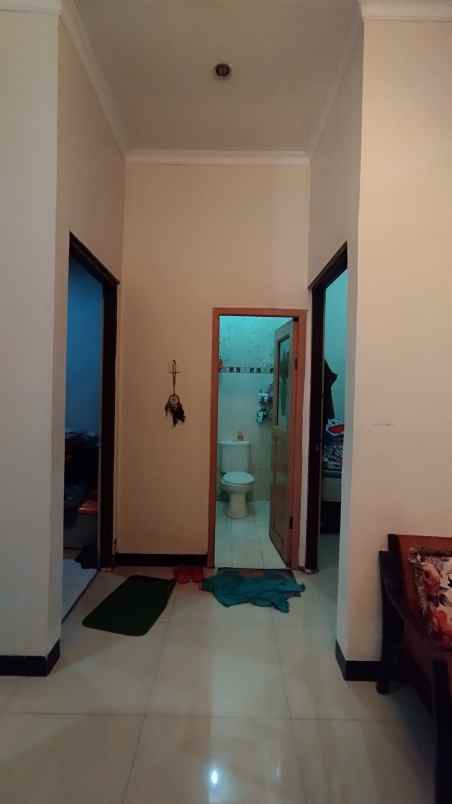 dijual cepat rumah hook di griya melati mas gdc depok