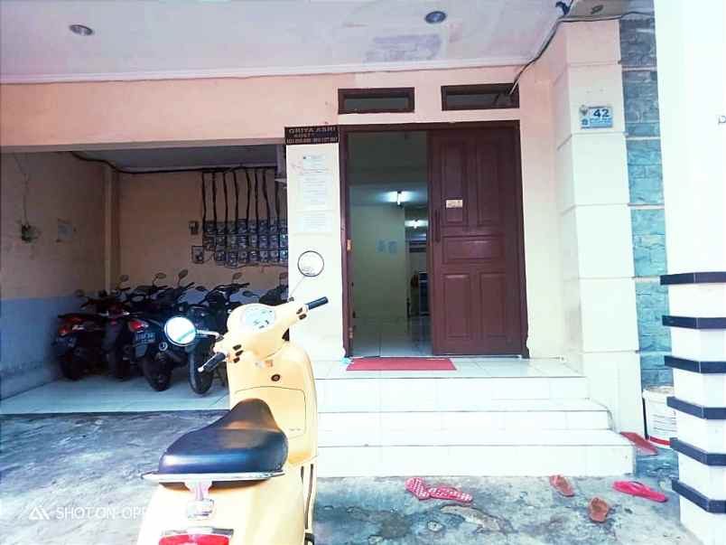 dijual kost grogol selalu full karena sangat strategis