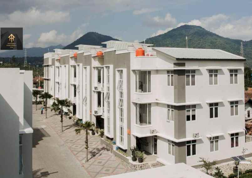 dijual kost jl jatinangor