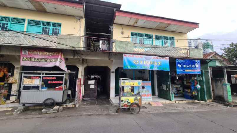 dijual kost jl pendidikan 3 tambun