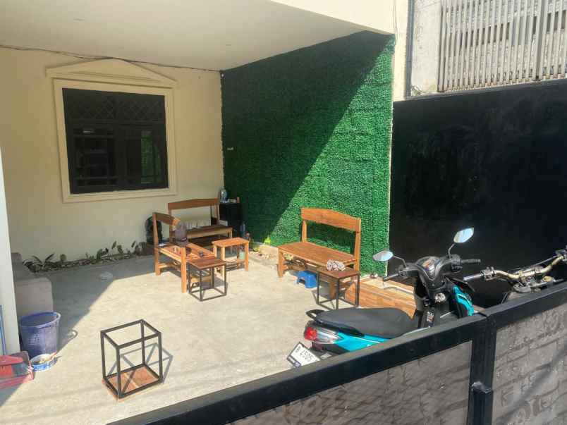 dijual kost kemang