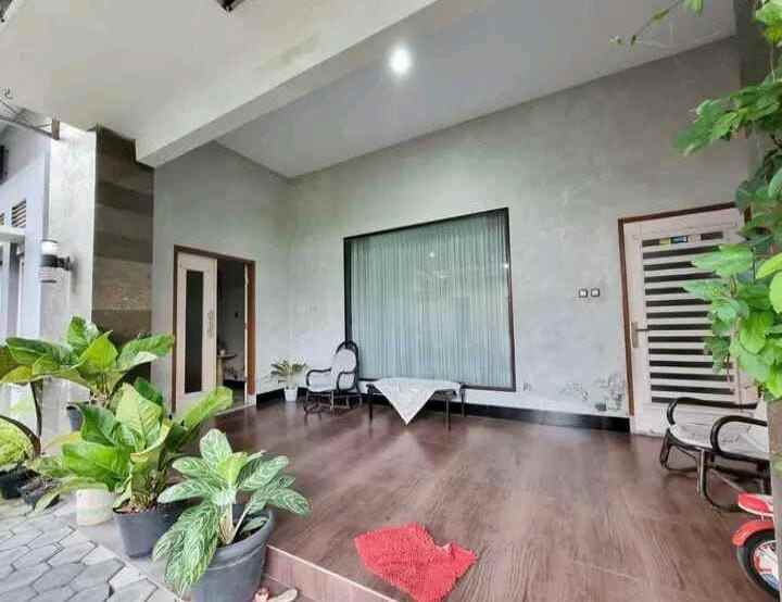 dijual kost pringwulung depok sleman