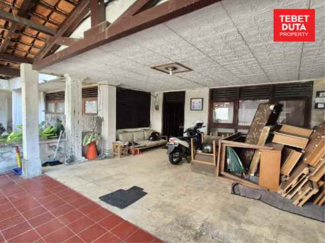 dijual kost tebet barat