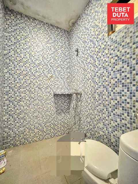dijual kost tebet timur